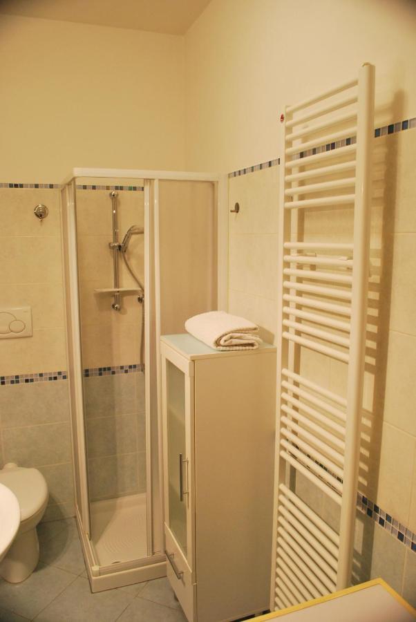 Salix Apartment Падуя Экстерьер фото